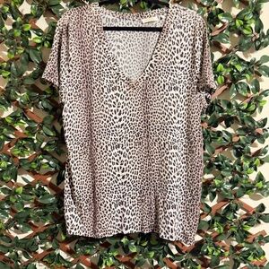 Notes Du Nord Leopard Print V-Neck Women's Top Size Large